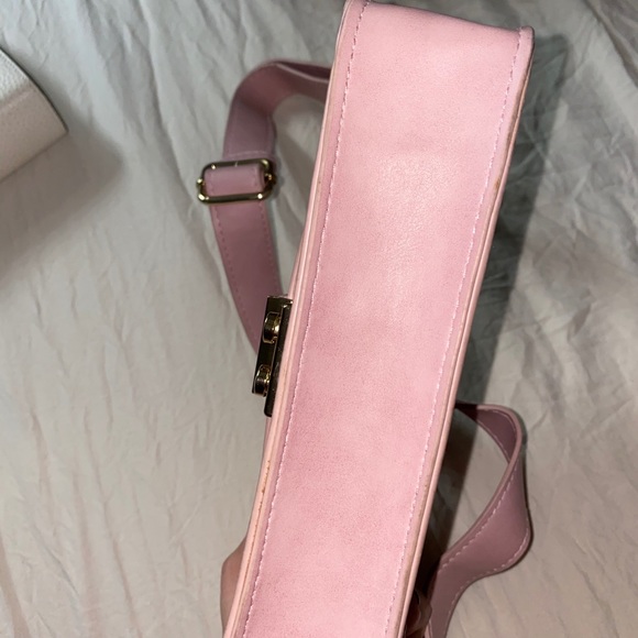 Small bag - Picture 2 of 7